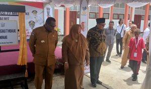inte 3 Anggota DPD RI, Gus Adib Fuad saat bersama Bupati-Wabup Merauke, Yoseph Bladib Gebze-Fauzun Nihayah – Surya Papua/Frans Kobun