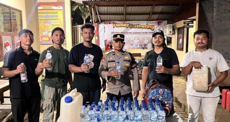 Puluhan liter sopi diamankan Satnarkoba Polres Merauke dalam operasi di sejumlah titik – Surya Papua/IST