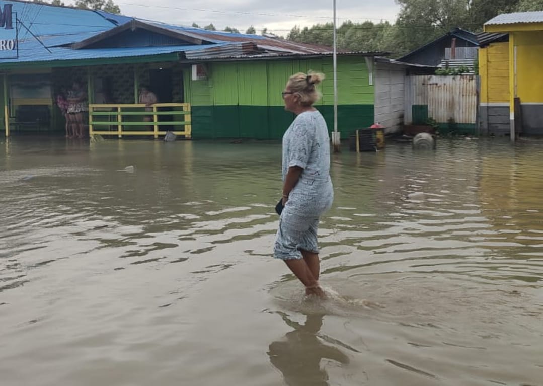 Inilah kondisi di Yobar yang terendam pasca hujan beberapa hari terakhir – Surya Papua/IST
