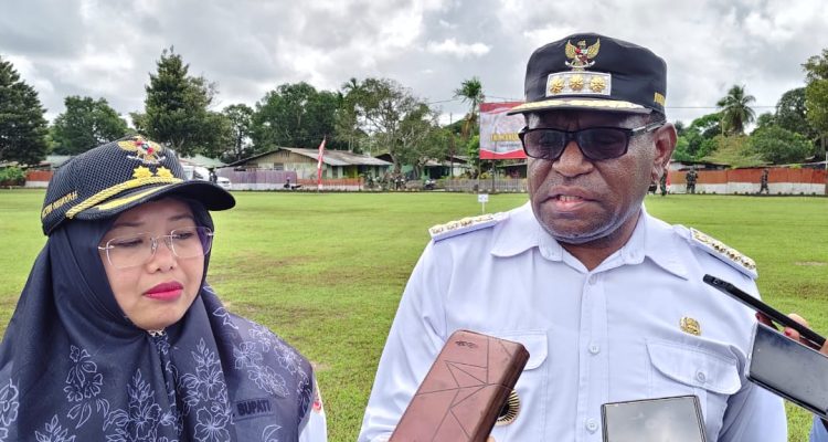 Bupati Merauke, Yoseph Bladib Gebze – Surya Papua/Frans Kobun