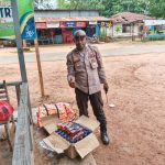 Puluhan botol sopi yang diamankan aparat kepolisian di Kumbe – Surya Papua/IST
