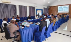Suasana audiens yang berlangsung di ruangan BP3OKP Papua Selatan tadi pagi – Surya Papua/Frans Kobun
