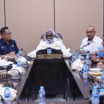 Wagub Papua Selatan, Paskalis Imadawa sedang audiens dengan Komisi A DPRD Boven Digoel – Surya Papua/IST