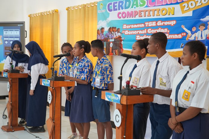 Cerdas cermat diikuti pelajar yang diselenggarakan TSE Group – Surya Papua/IST