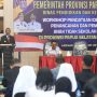 Gubernur Papua Selatan, Apolo Safanpo sedang berikan sambutan pada workshop tadi pagi – Surya Papua/IST