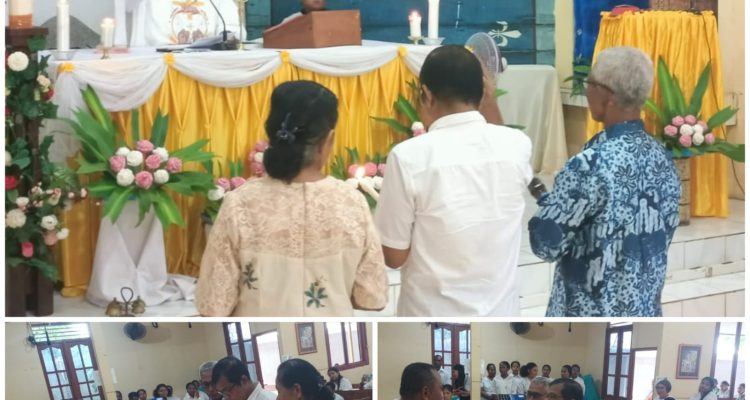 Deni Kermite yang menyatakan resmi bergabung ke Gereja Katolik – Surya Papua/Frans Kobun