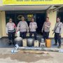 Sejumlah barang bukti untyk produksi sopi diamankan dan dibawa ke Polsek Merauke Kota – Surya Papua/IST