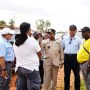 Bupati Boven Digoel, Roni Omba bersama pejabat di TSE Group meninjau lokasi pasar Mama-Mama Papua – Surya Papua/IST