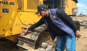 doser satu Korban Daniel Tafui yang mengalami musibah akibat guncangan keras bulldozer – Surya Papua/IST