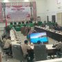 Rapat dengar pendapat yang berlangsung di ruang paripurna DPR Kabupaten Merauke – Surya Papua/Frans Kobun