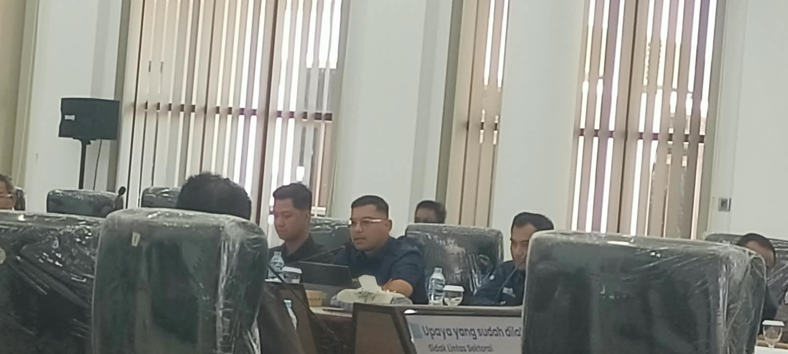 Sales Area Manager Retail Papua Selatan dan Papua Pegunungan PT Pertamina Patra Niaga, Andrew Ricky Ferdinand Tambunan sedang bicara – Surya Papua/Frans Kobun