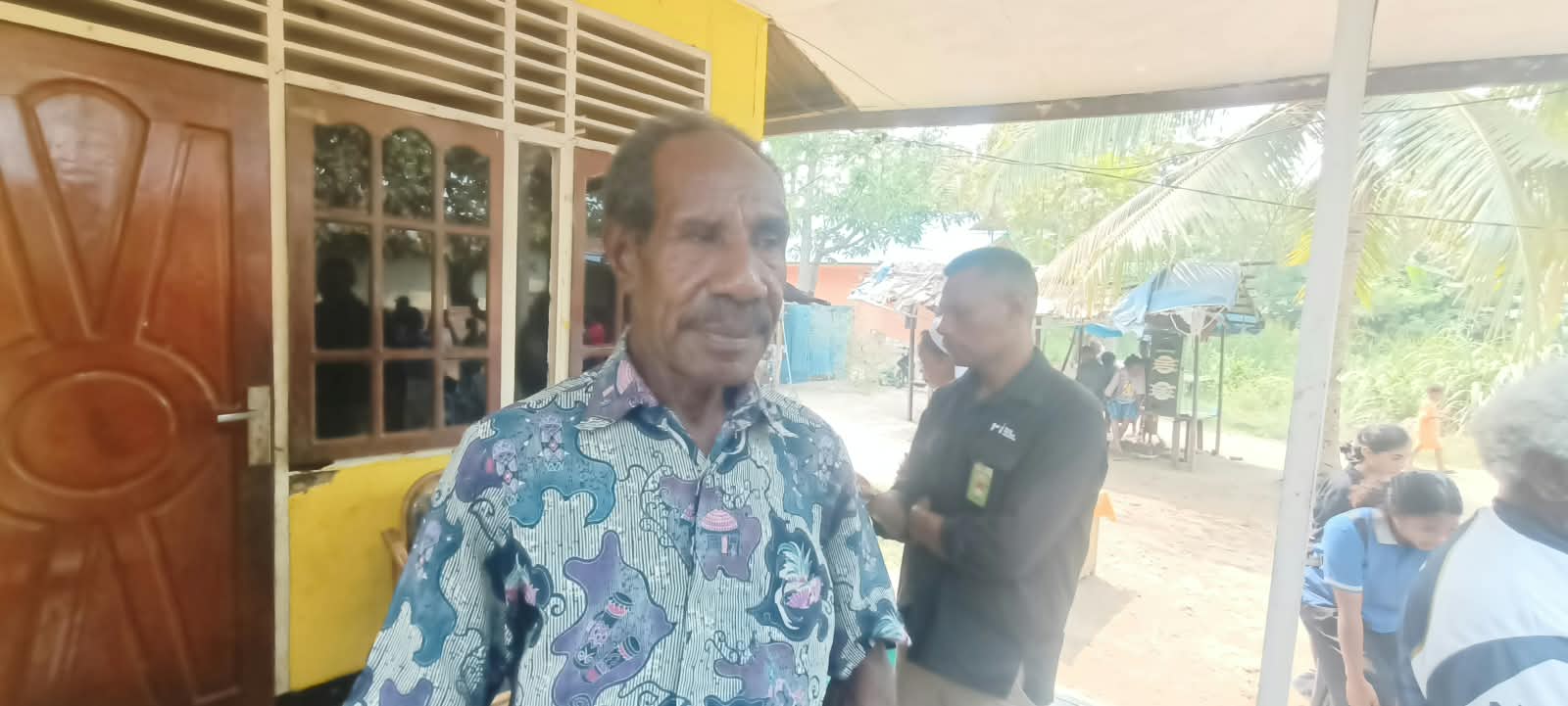 Ketua LMA Malind Imbuti, Alexander Basik-Basik – Surya Papua/Frans Kobun