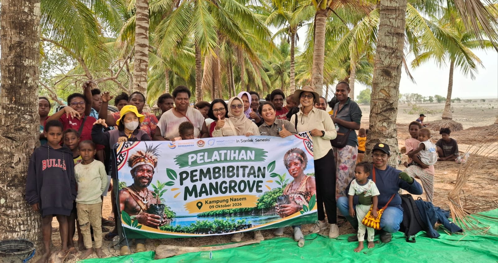 Kegiatan pelatihan pembibitan mangrove yang diikuti masyarakat di Kampung Nasem, Kabupaten Merauke- Surya Papua/IST